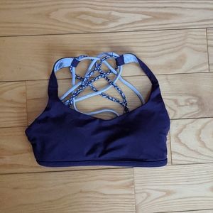 Lululemon Free To Be Bra